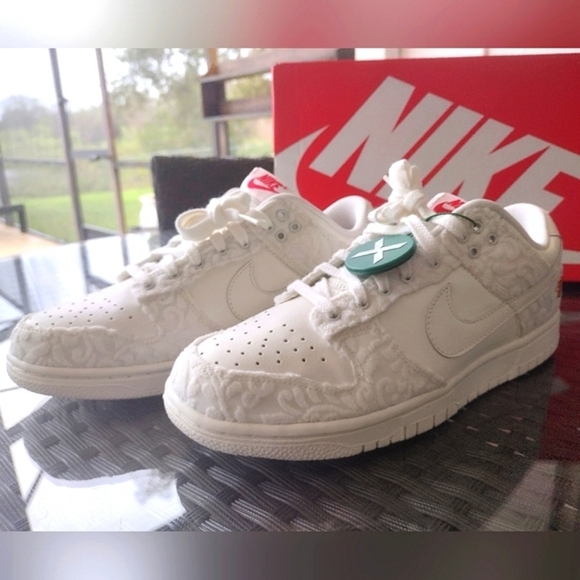 Nike Shoes - Nike Dunk Give Her Flowers Sneakers New In Box